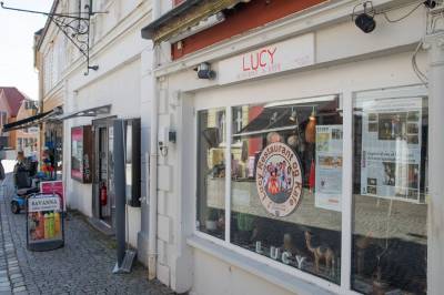 Han har hatt denne restauranten i ti år. Nå åpner han en ny.