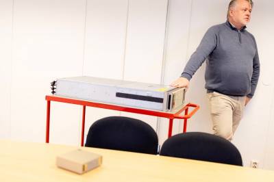 Budkrig på KI-brikker presser gråmarkedet – handler til spotpris uten garanti