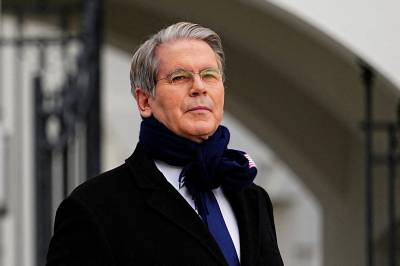 Trumps finansminister: – Europeere utstråler svakhet