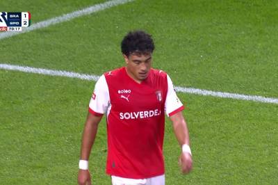 Bernardo Caltabiano Parise Fontes med selvmål for Sporting