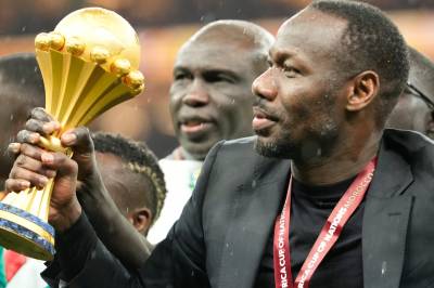 Senegals trener utestengt i fem kamper etter finaledrama i afrikamesterskapet