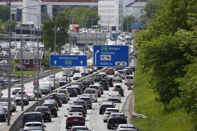 Pinsetrafikken: Lange køer ut av Oslo