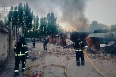 Putins fryktede våpen rammet garasjer i Kyiv