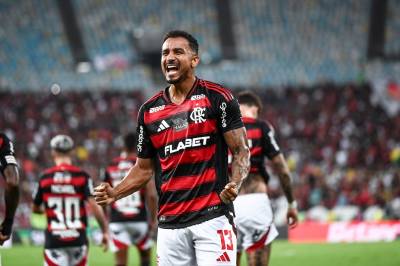 Danilo scorer når Flamengo tar sin fjerde Libertadores-tittel, den 25. for Brasil