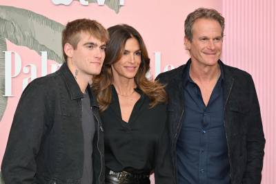 Sønnen til Cindy Crawford er død