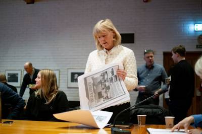 Nå er arbeidet i gang med å vurdere én stor sentrumsskole