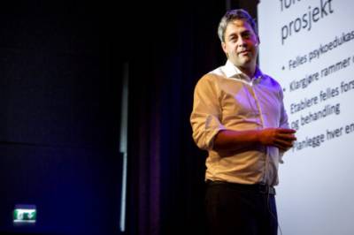 (+) Ikke alle med OCD blir bedre av behandling. Norske forskere har undersøkt hva som trengs for at behandlingen lykkes