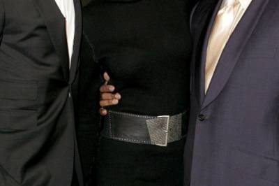 Deler følelsesladet hyllest