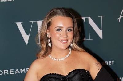 Influencer Hanna-Martine er forlovet