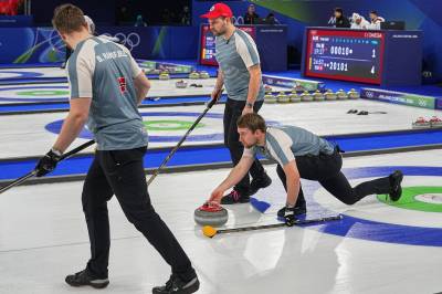 Norges curlingherrer i medaljekampen – klar for første OL-semifinale på 16 år
