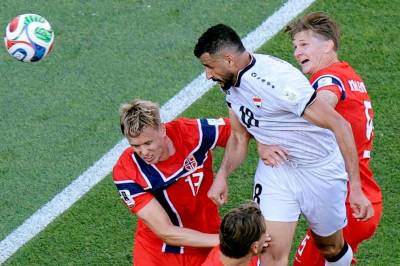 Nådeløs kritikk mot Norges forsvar: NRK-ekspert krever at Solbakken gjør bytter