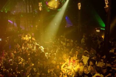 «Ingen» står på ski