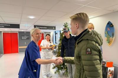 – Jeg blir rørt. Nå gleder dere veldig mange.