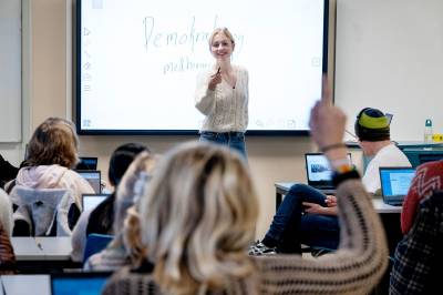 KS: Lærere kan bli pålagt å jobbe i sommerferien