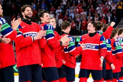 Hockeygutta samles i Frankrike - VM-stjerne vraket