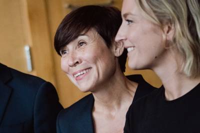 Støre var velgernes klare favoritt som Norges statsminister. Nå pustes han i nakken. 