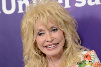 Amerikansk TV-kanal med enorm Dolly Parton-blemme – beklager til familien