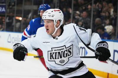 Skadet Zuccarello sto over da Los Angeles Kings slo New York Rangers