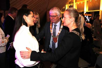 – Dere tar vare på det mest dyre­bare jeg har, slik at jeg og mannen min kan forsvare frihe­ten hjemme