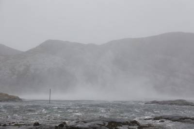 Varsler full storm mandag ettermiddag