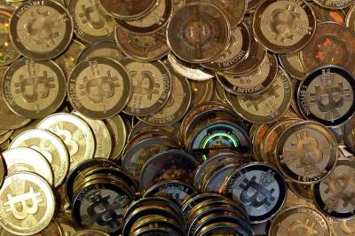 Bitcoin faller 9 prosent – asiatiske børser ned etter teknologifall i USA