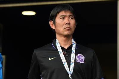 Japans landslagssjef Hajime Moriyasu ba spillerne sine om unnskyldning for at laget ble slått ut av VM