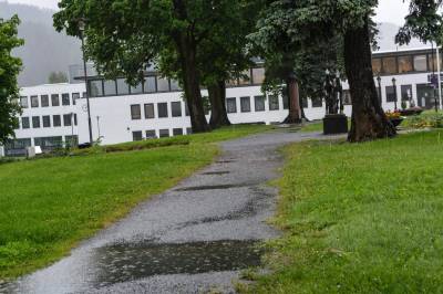 Klar melding fra meteorologen: – En gråværsuke