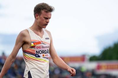 Cheruiyot vant på fotofinish - Gilje Nordås nummer 13