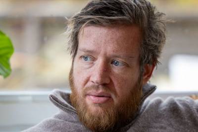 Kreftsyke Viljar (40) har ventet seks uker på røntgensvar. – Det handler om liv og død.
