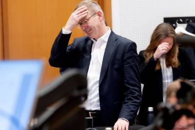 Røkke-topp forstår ikke hvorfor han er saksøkt