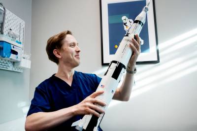 Voksne kjøper leker som aldri før. «Kidults» kaster seg over Lego, spill og kosedyr