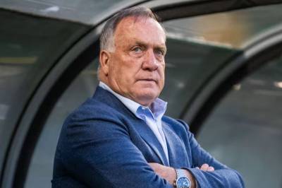Dick Advocaat blir den eldste landslagssjefen i VM-historien