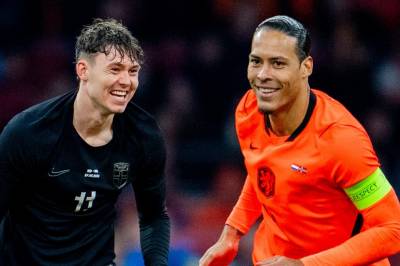 Superstjernen roser Norge – avslører Haaland-samtale