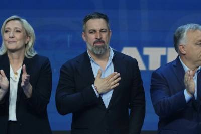 Ytre høyre-partier tar avstand fra Trump