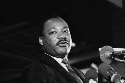 I 2026 er det de sterke lederne som rår