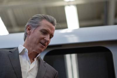 Newsom med streng beskjed til Trump