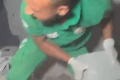 Panikken brer seg i Gaza by: «Han lever!»