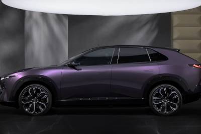 Nye Mazda CX-6e – mye riktig, én åpenbar mangel