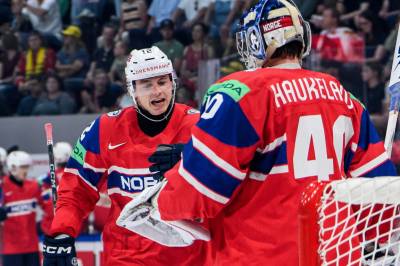 Norge sjokkerer Sverige i VM