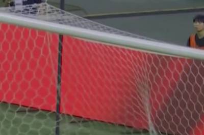 1-3: Divin Mubama, Manchester City