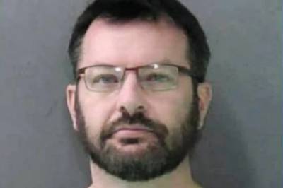 Militærlege tiltalt for å filme pasienter i det skjulte