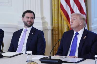 Trumps visepresident drar til OL-åpningen