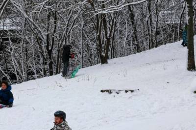 Snøsjokk: 700 fly kansellert
