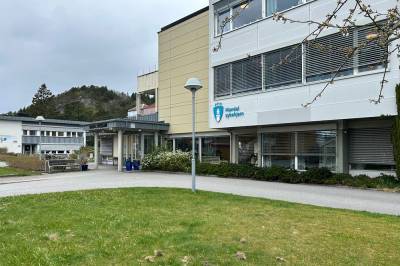 To tomme etasjer på Mandal sykehjem