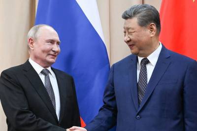 Xi viser muskler før Trump-møte – tør ikke ofre handelsfreden