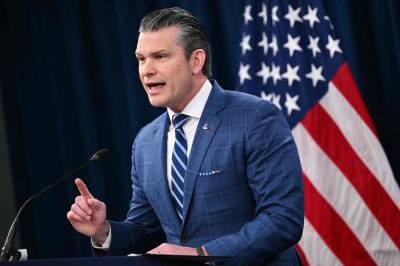 Pete Hegseth hevder full militær seier over Iran