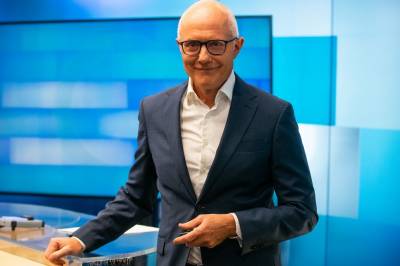 I morgen får hun Peer Gynt-statuetten. Møt Janniche Mikkelsen på TV klokka 1930!