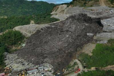 Søppelfylling kollapset: Én død og 38 savnet