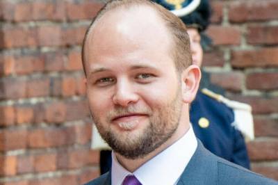 Europas rikeste tronarving er singel