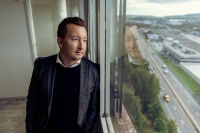 Boligselskap ga lån til ansatte for aksjekjøp – sitter igjen med milliongjeld